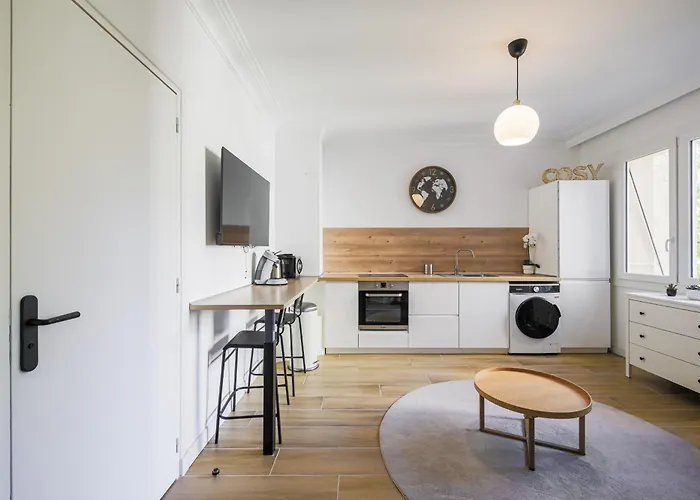 Appartement Climatisation 2p Renove 2 Personnes Tres Grenoble